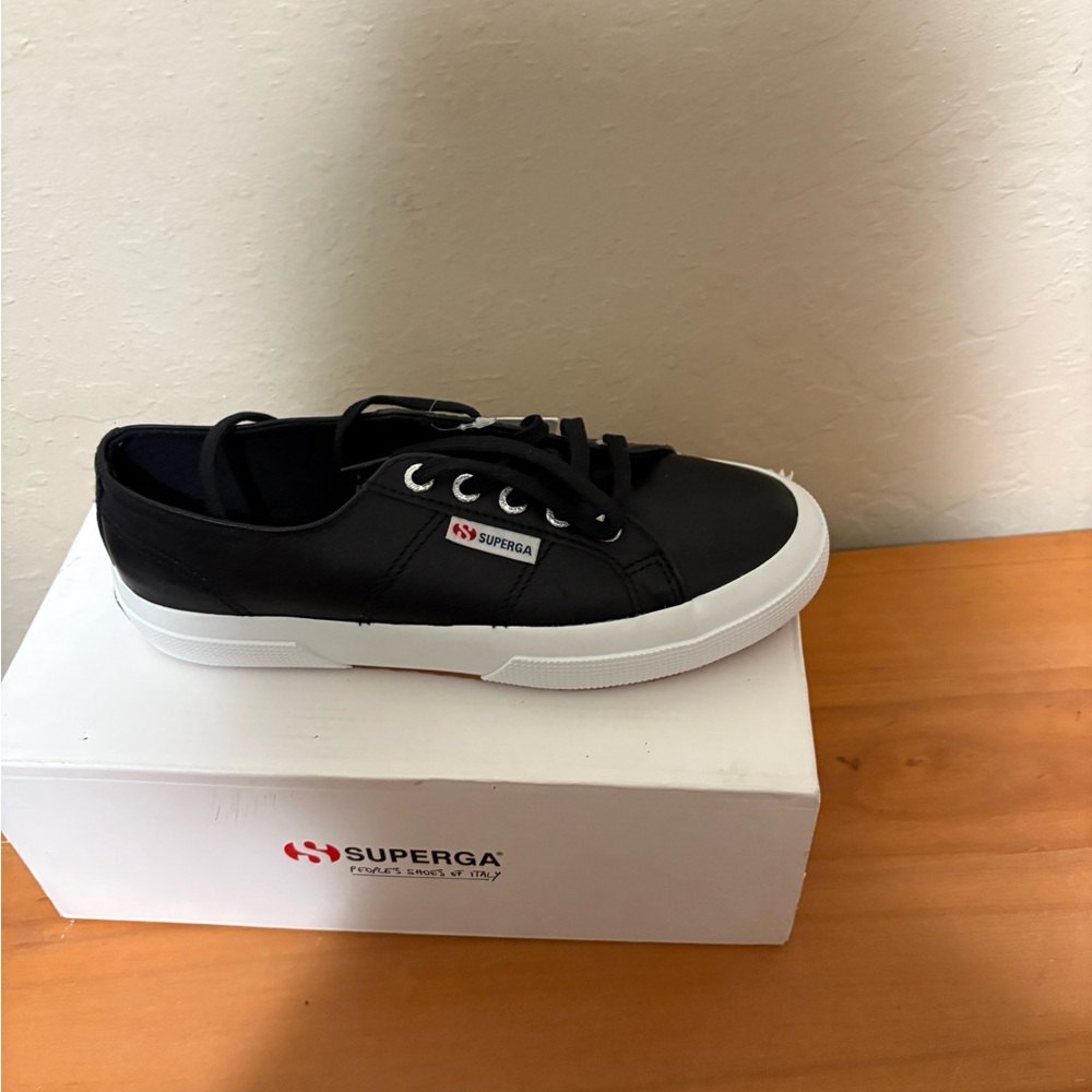 NWT Superga Woman’s Black and White Sneakers